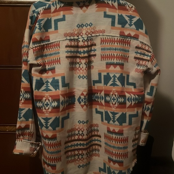 Aztec jacket - Picture 3 of 4